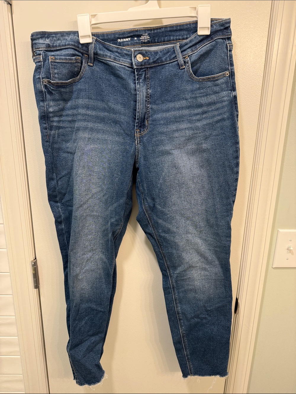Old Navy Women's Dark Blue High Rise Rockstar Super Skinny Jeans